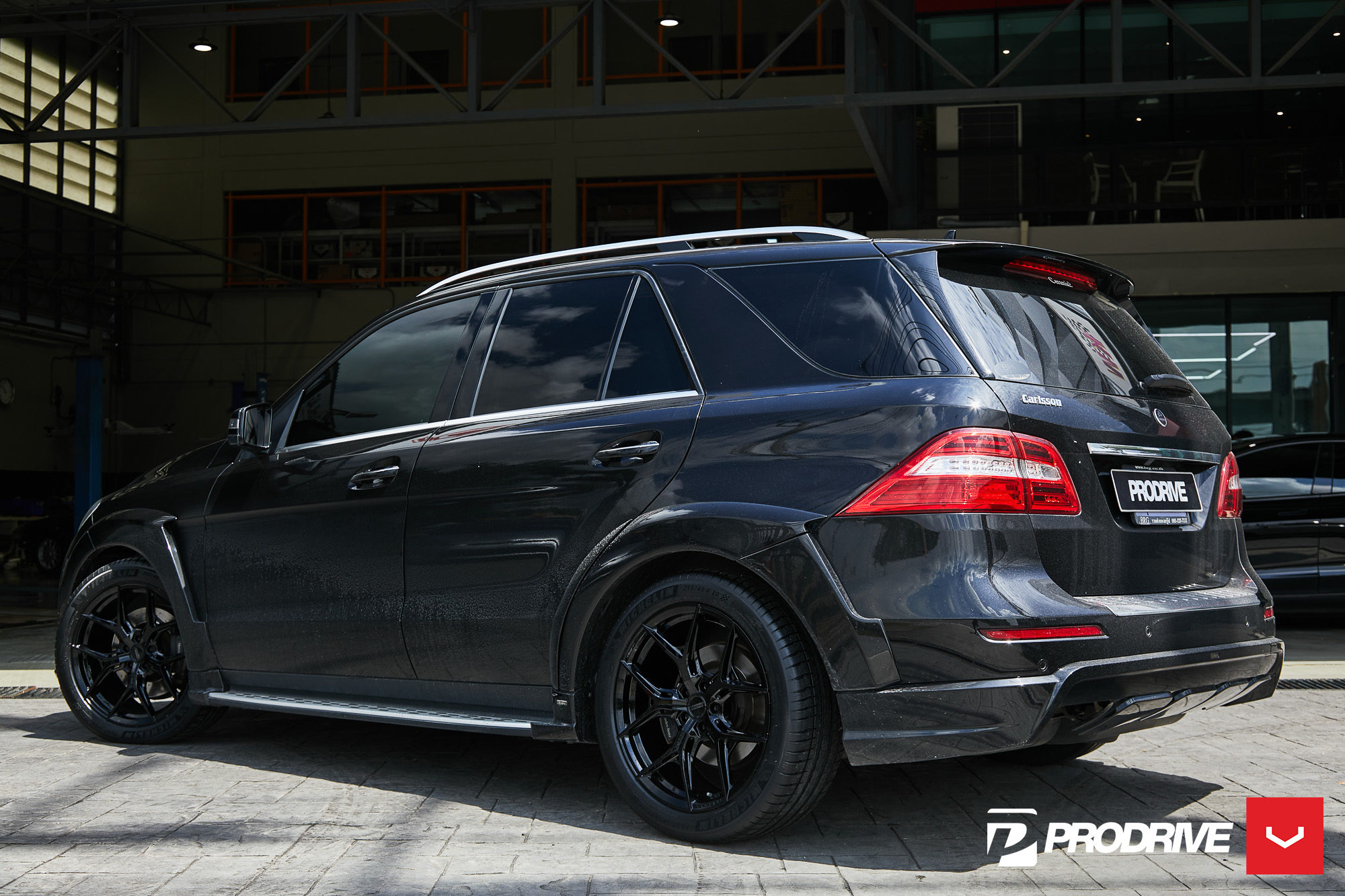 MERCEDES BENZ ML HYBRID FORGED SERIES HF 5 Vossen Wheels