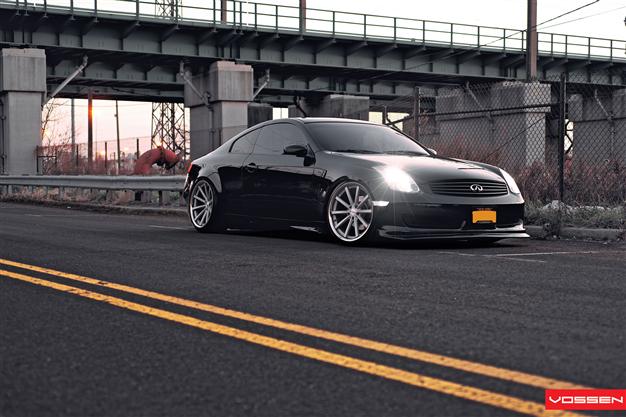 Infiniti G35 - Vossen CV1