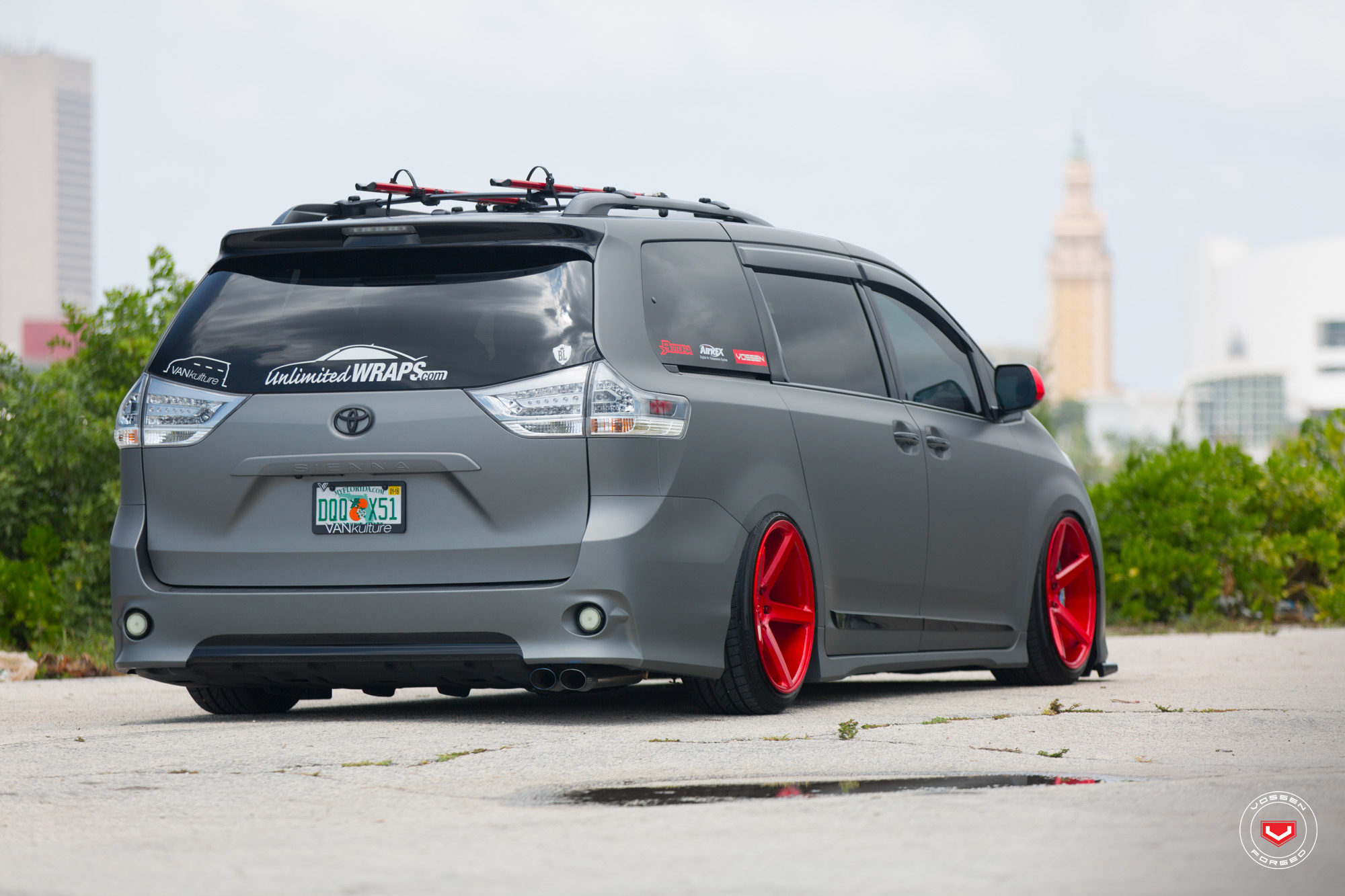 TOYOTA SIENNA - VOSSEN FORGED: PRECISION SERIES: VPS-303