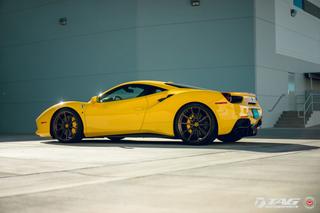 Ferrari 488 Pista Review Trims Specs And Price Carbuzz