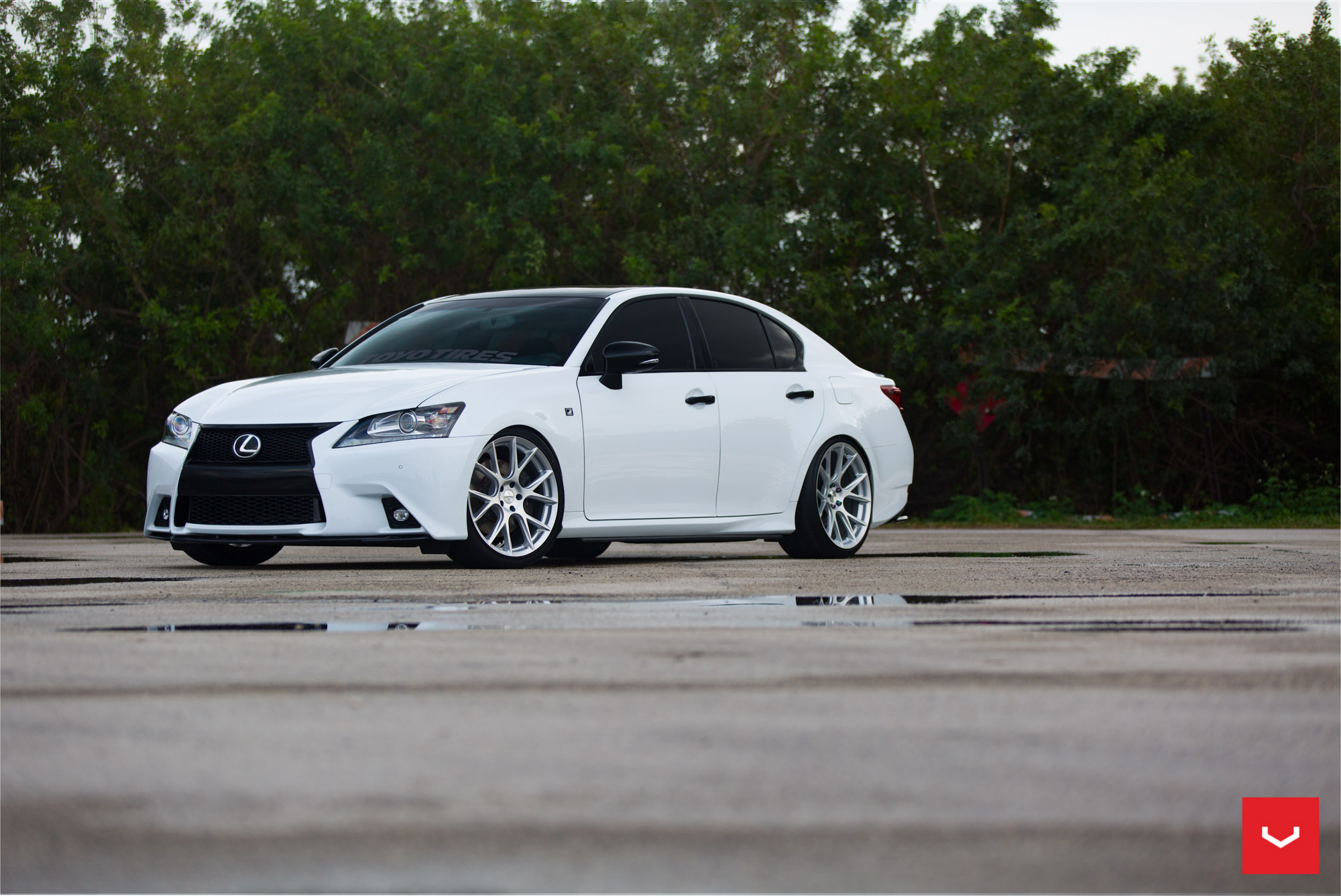 Лексус GS 300 Vossen