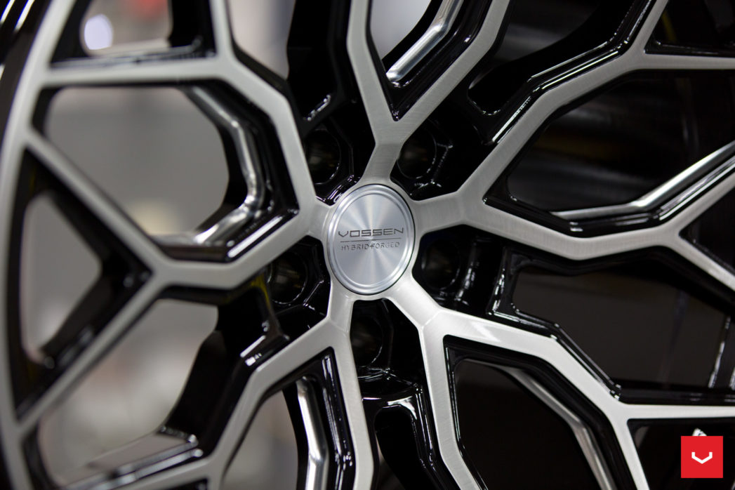 Topics tagged under wheels on Rao vặt 24 - Diễn đàn rao vặt miễn phí | Đăng tin nhanh hiệu quả - Page 2 Vossen-HF-2-Wheel-Tinted-Gloss-Black-Hybrid-Forged-Series-%C2%A9-Vossen-Wheels-2018-1006-1047x698