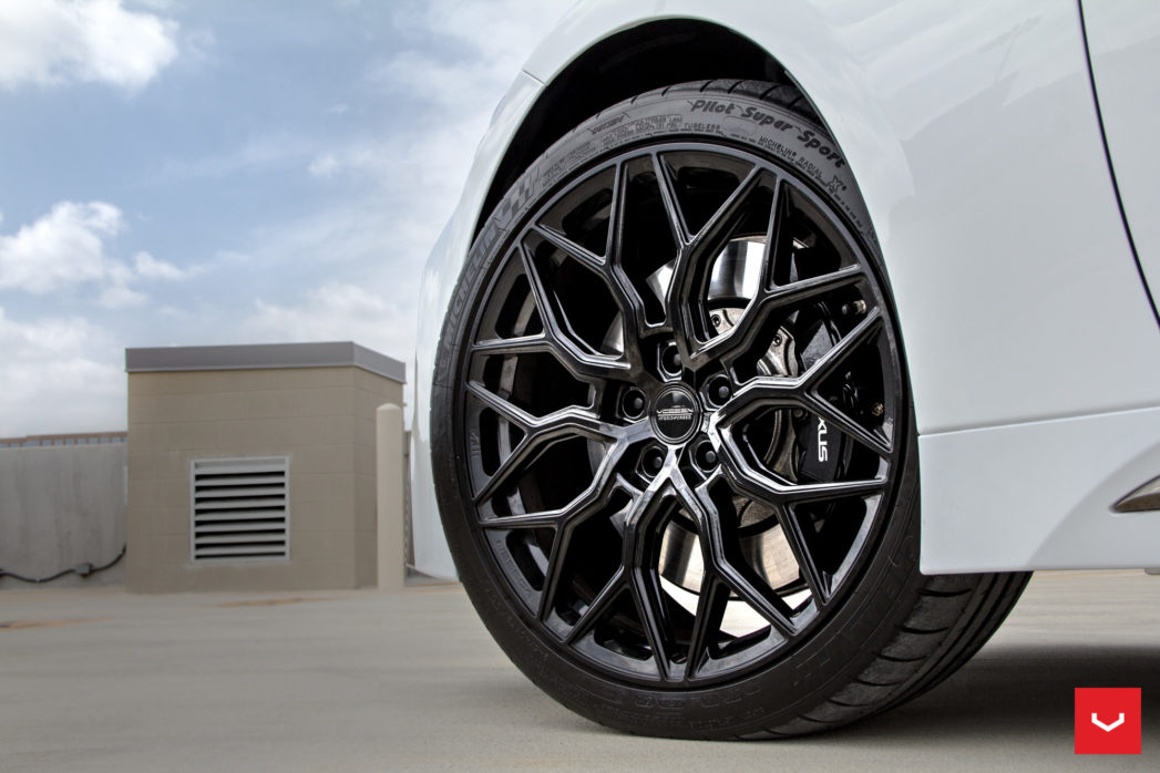 LEXUS LS500 - HYBRID FORGED SERIES: HF-2 - Vossen Wheels