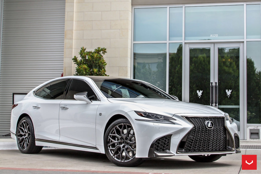 LEXUS LS500 - HYBRID FORGED SERIES: HF-2 - Vossen Wheels