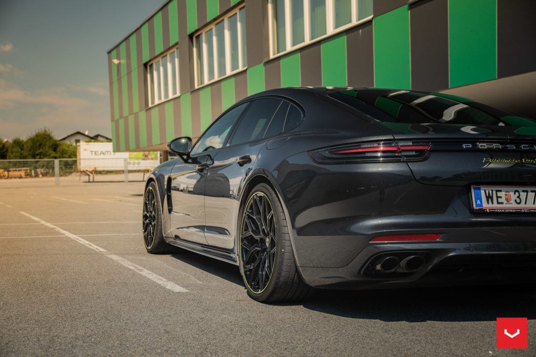 PORSCHE PANAMERA - HYBRID FORGED SERIES: VFS-2 - Vossen Wheels