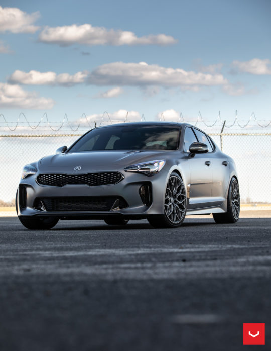 KIA STINGER GT - HYBRID FORGED SERIES: HF-2 - Vossen Wheels