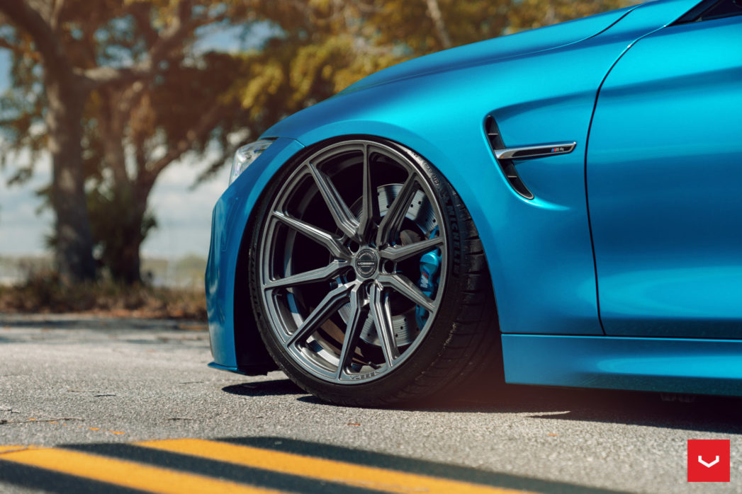 BMW M4 - HYBRID FORGED SERIES: HF-3 - Vossen Wheels