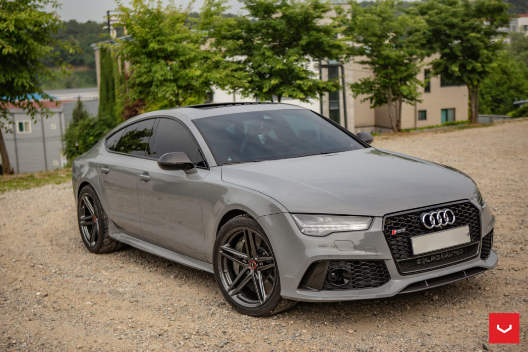 Audi rs7 черная матовая