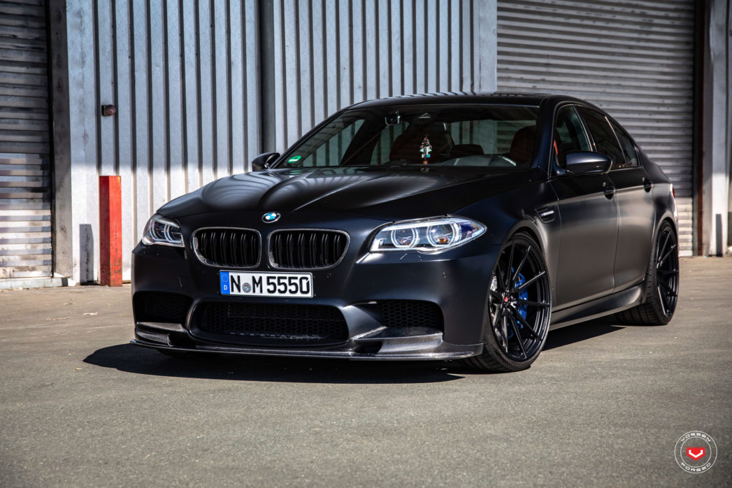 Bmw m5 f10 black