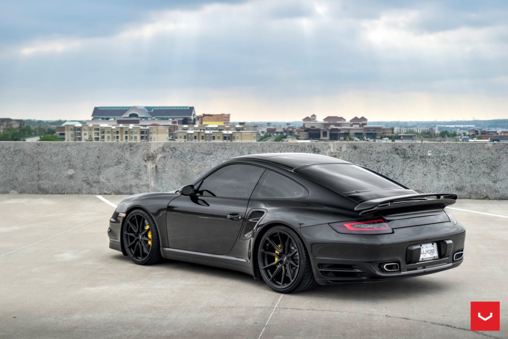 Porsche 911 Turbo s черный