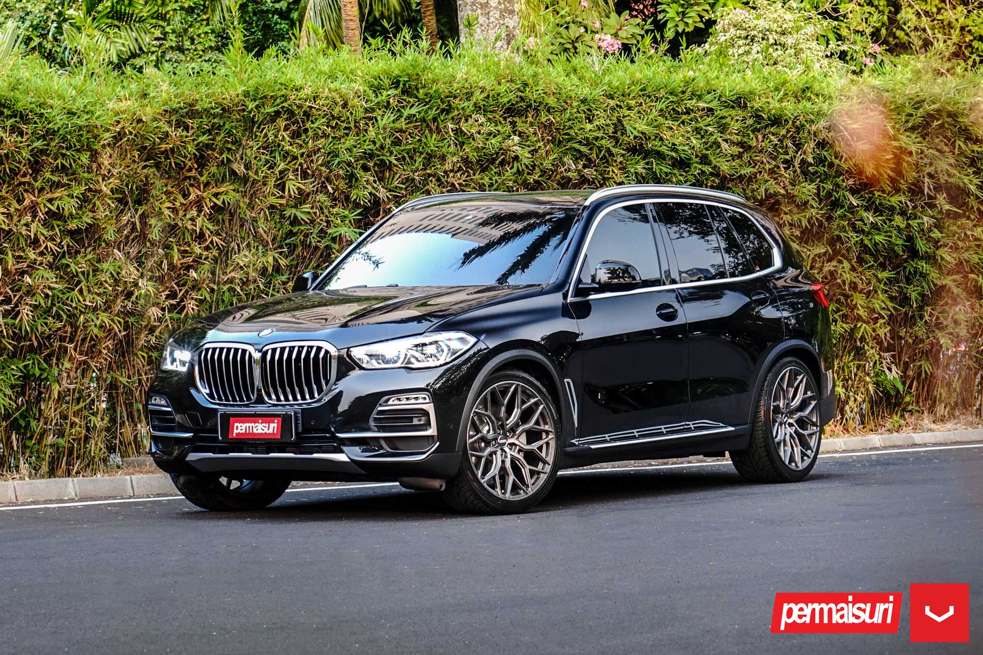 BMW X5 HYBRID SERIES HF2 Vossen Wheels