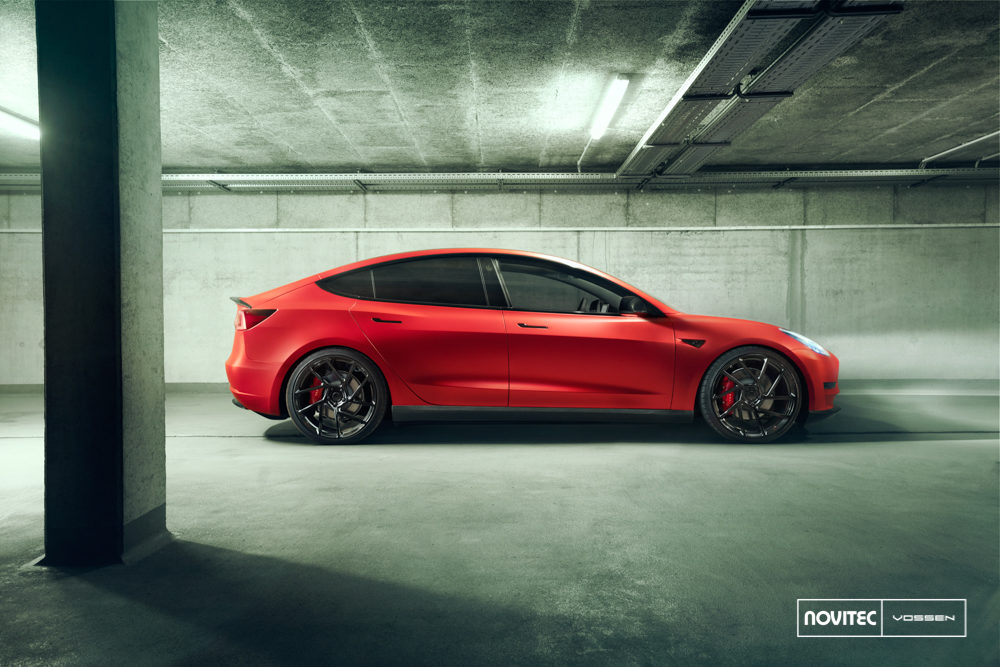 Tesla-Model-3-Novitec-x-Vossen-Series-NV2-%C2%A9-Vossen-Wheels-2019-410-1000x667.jpg