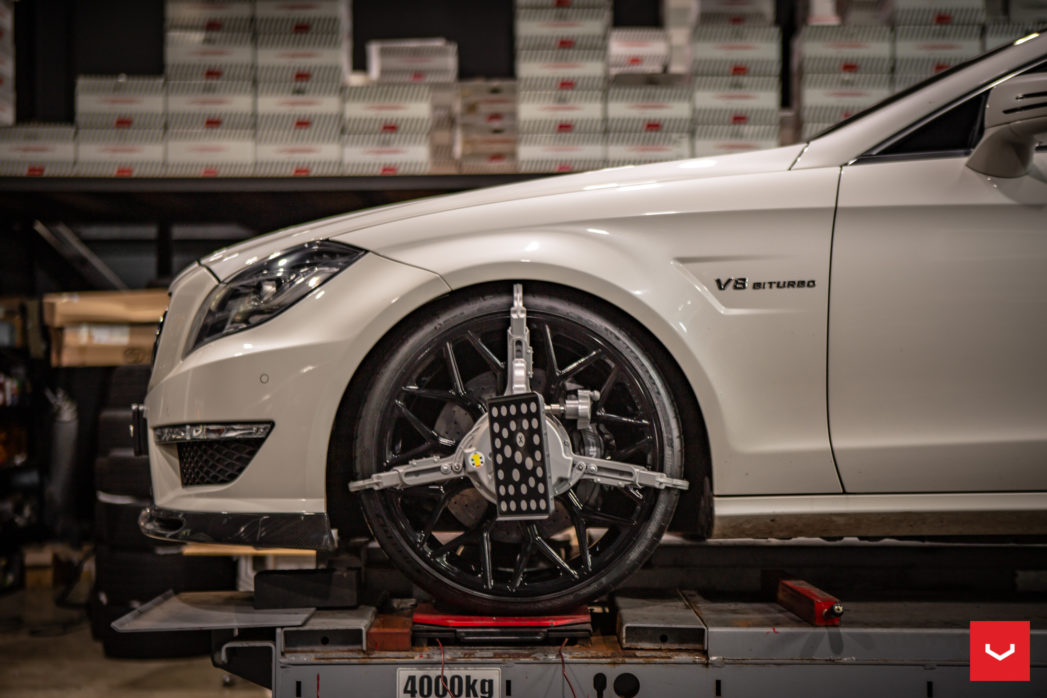 Mercedes Benz Cls63 Amg Hybrid Forged Series Hf 2 Vossen Wheels