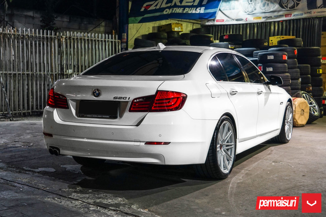 How to write a curriculum vitae image