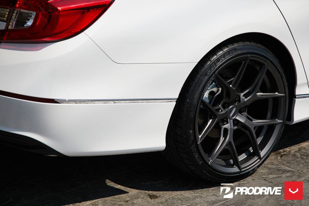 HONDA ACCORD - HYBRID FORGED SERIES: HF-5 - Vossen Wheels