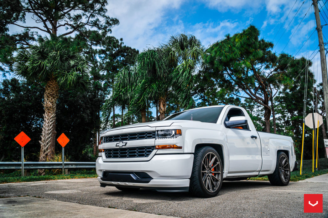 Chevy Silverado - Hybrid Forged Series: Hf6-1 - Vossen Wheels