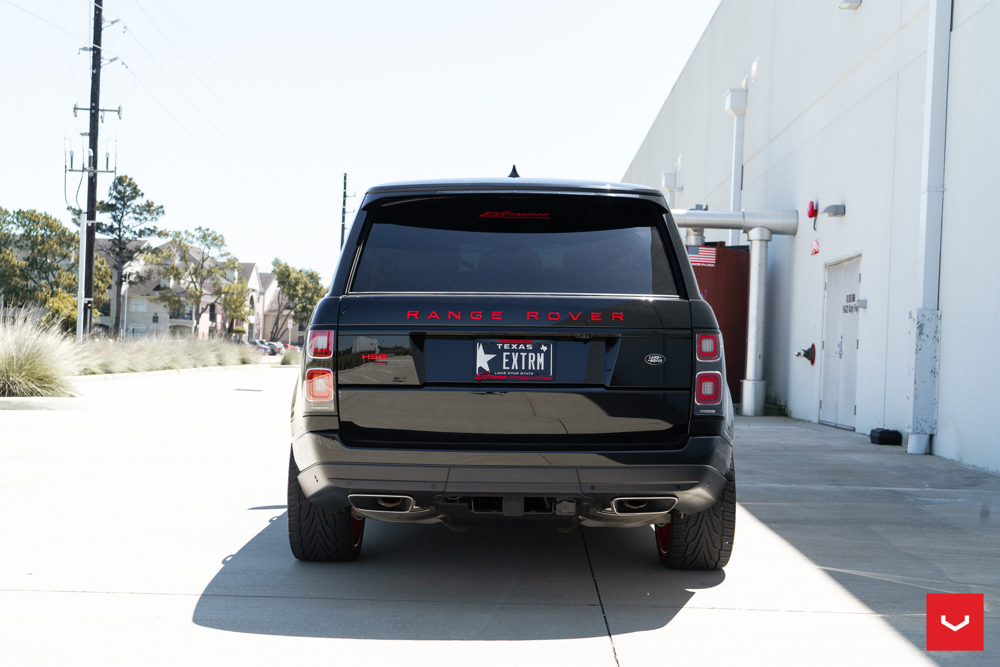 RANGE ROVER HSE - HYBRID FORGED SEROES: HF-2 - Vossen Wheels