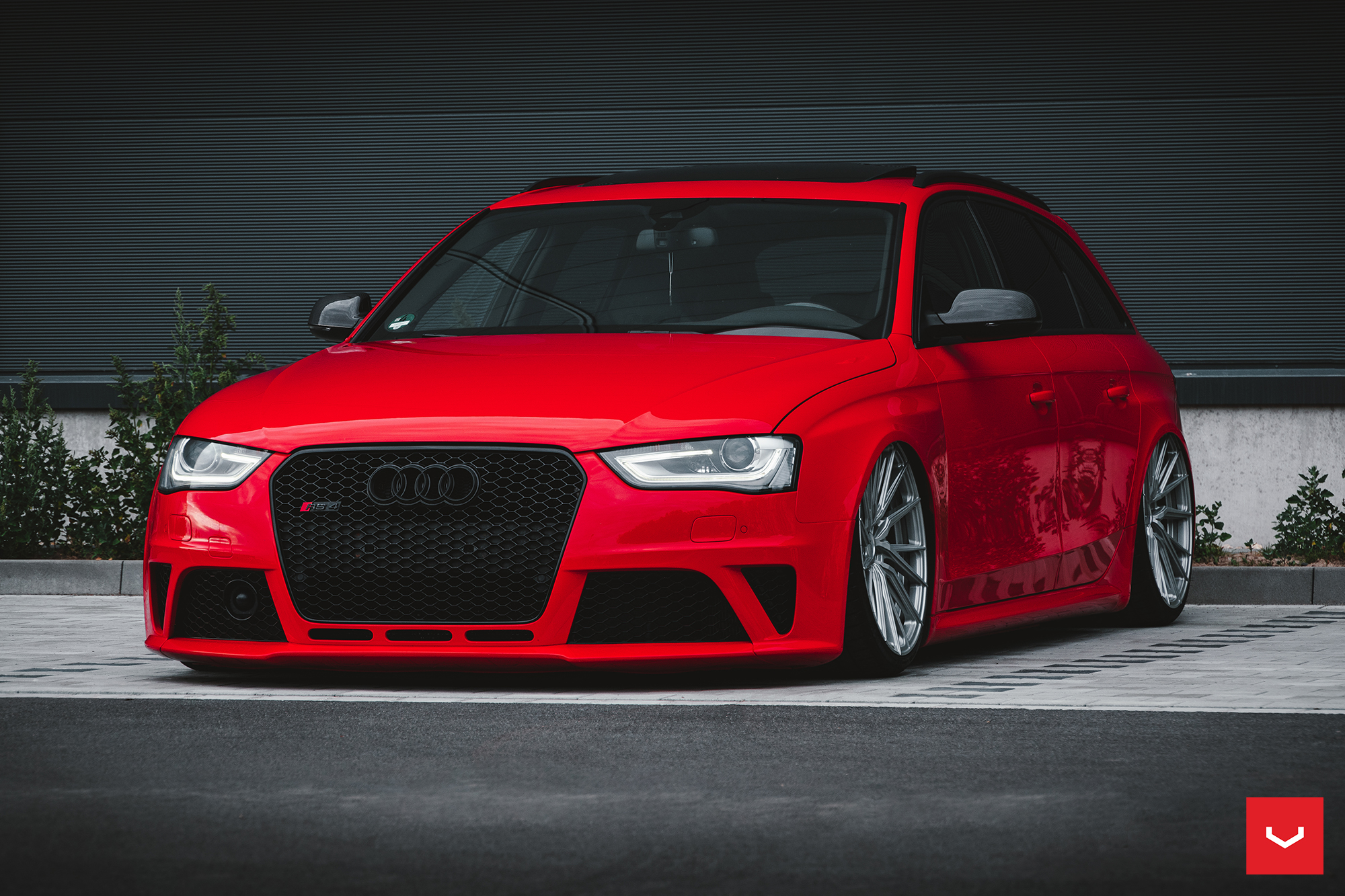 AUDI RS4 B8 - HYBRID FORGED SERIES: HF-4T - Vossen Wheels