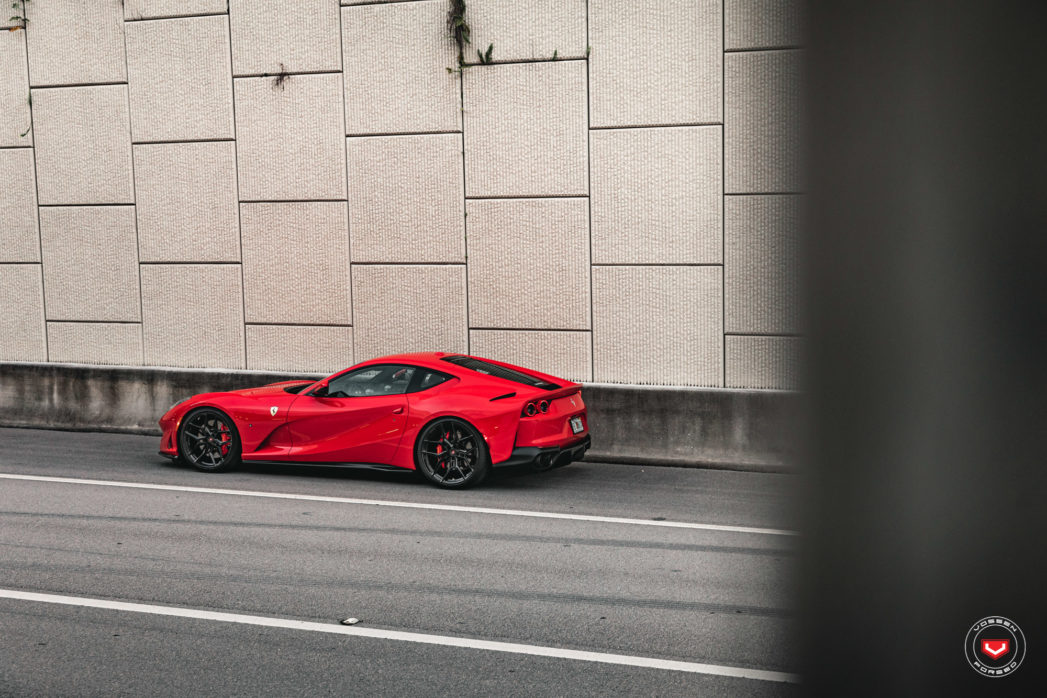 FERRARI 812 SUPERFAST - EVO SERIES: EVO-4 - Vossen Wheels