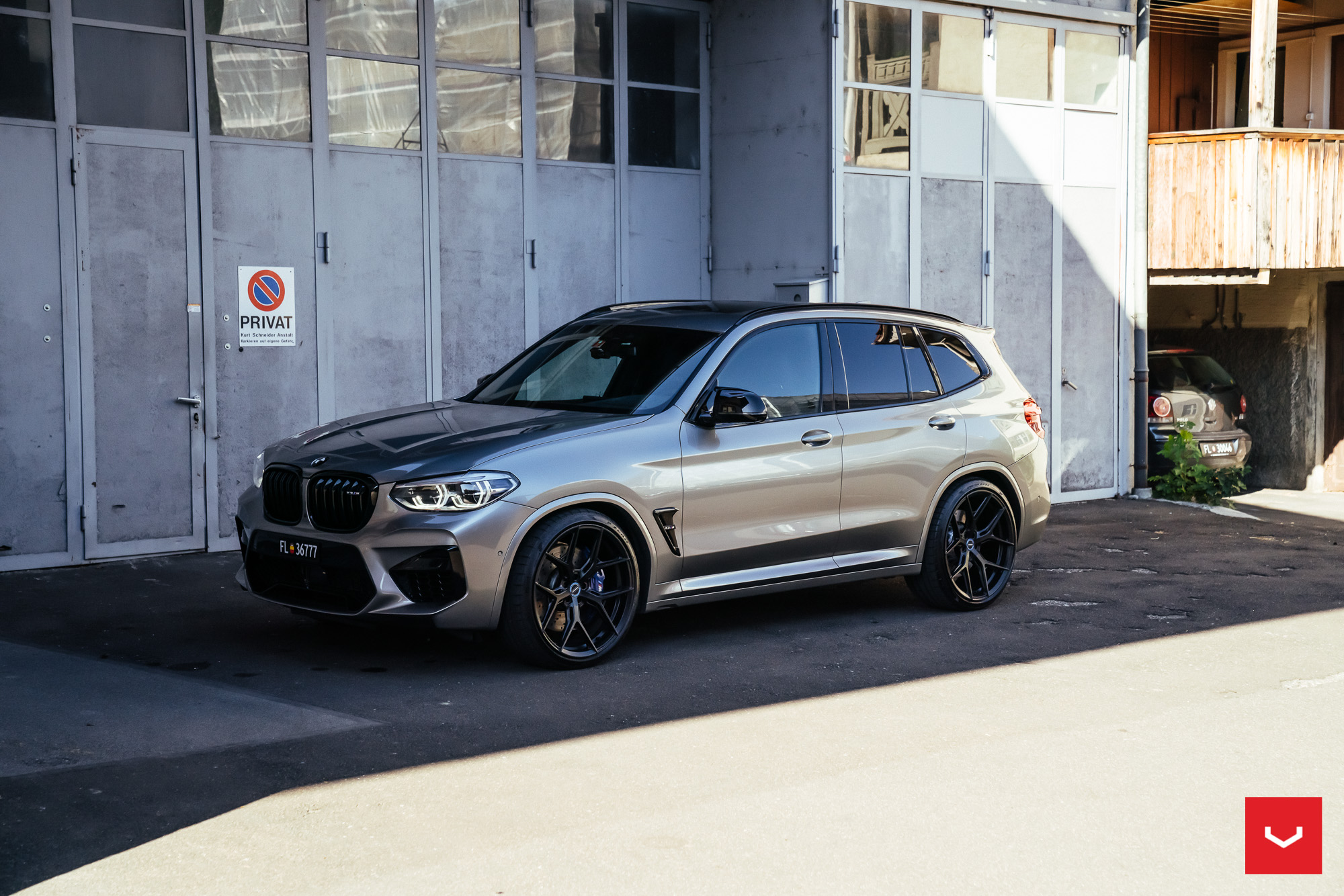 BMW X3M - HYBRID FORGED SERIES: HF-5 - Vossen Wheels