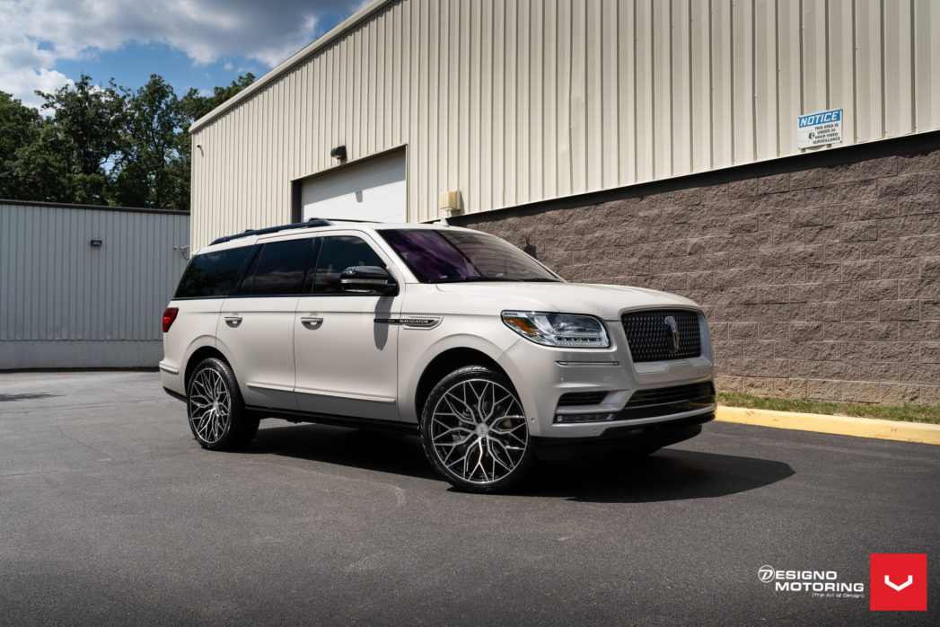 LINCOLN NAVIGATOR - HYBRID FORGED SERIES: HF6-3 - Vossen Wheels