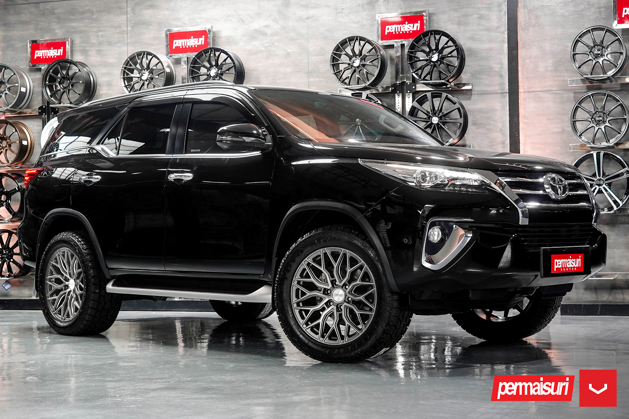 TOYOTA FORTUNER TRD SPORTIVO - HYBRID FORGED SERIES: HF6-4 - Vossen Wheels