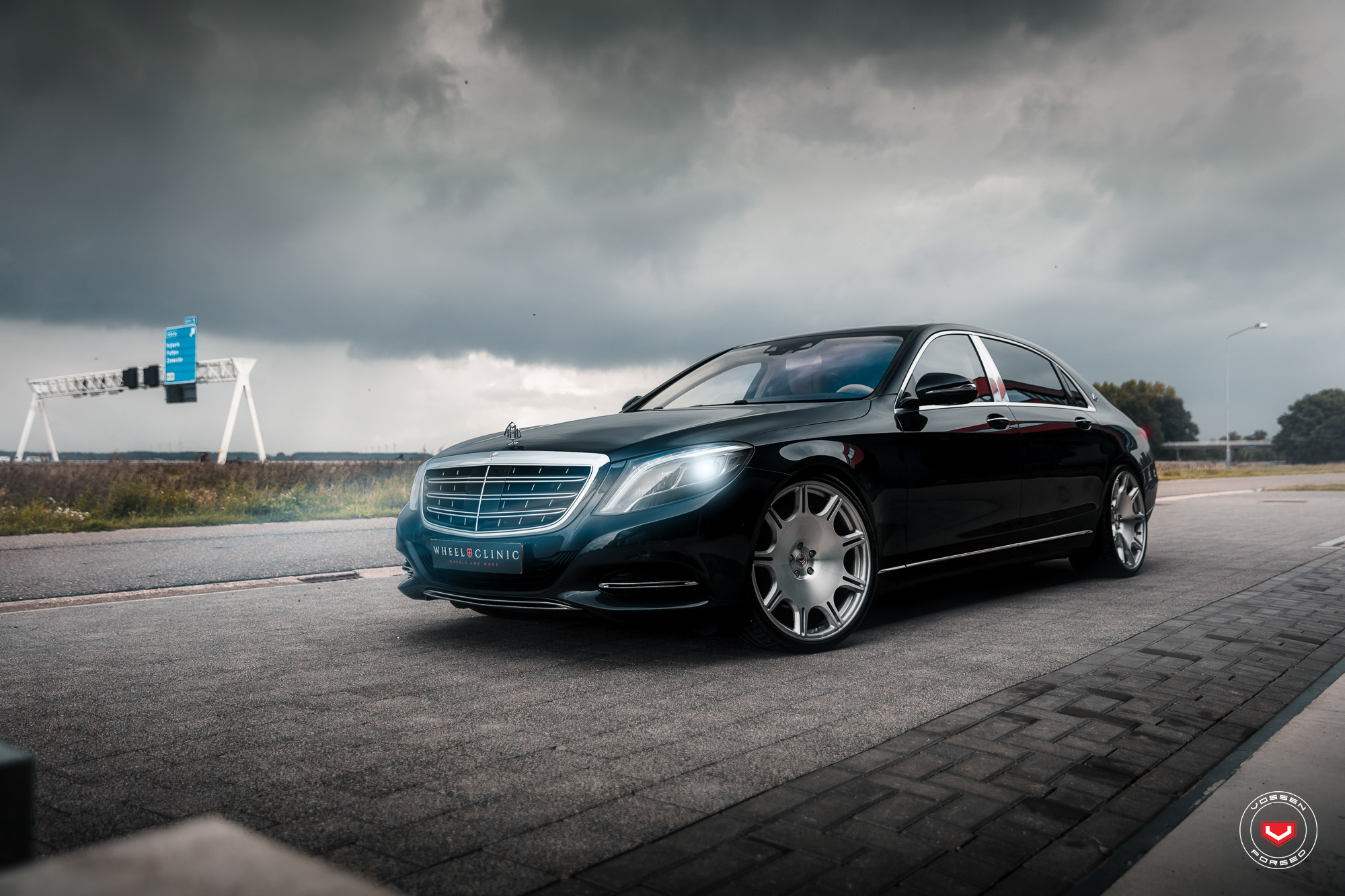 Vossen wheels store mercedes