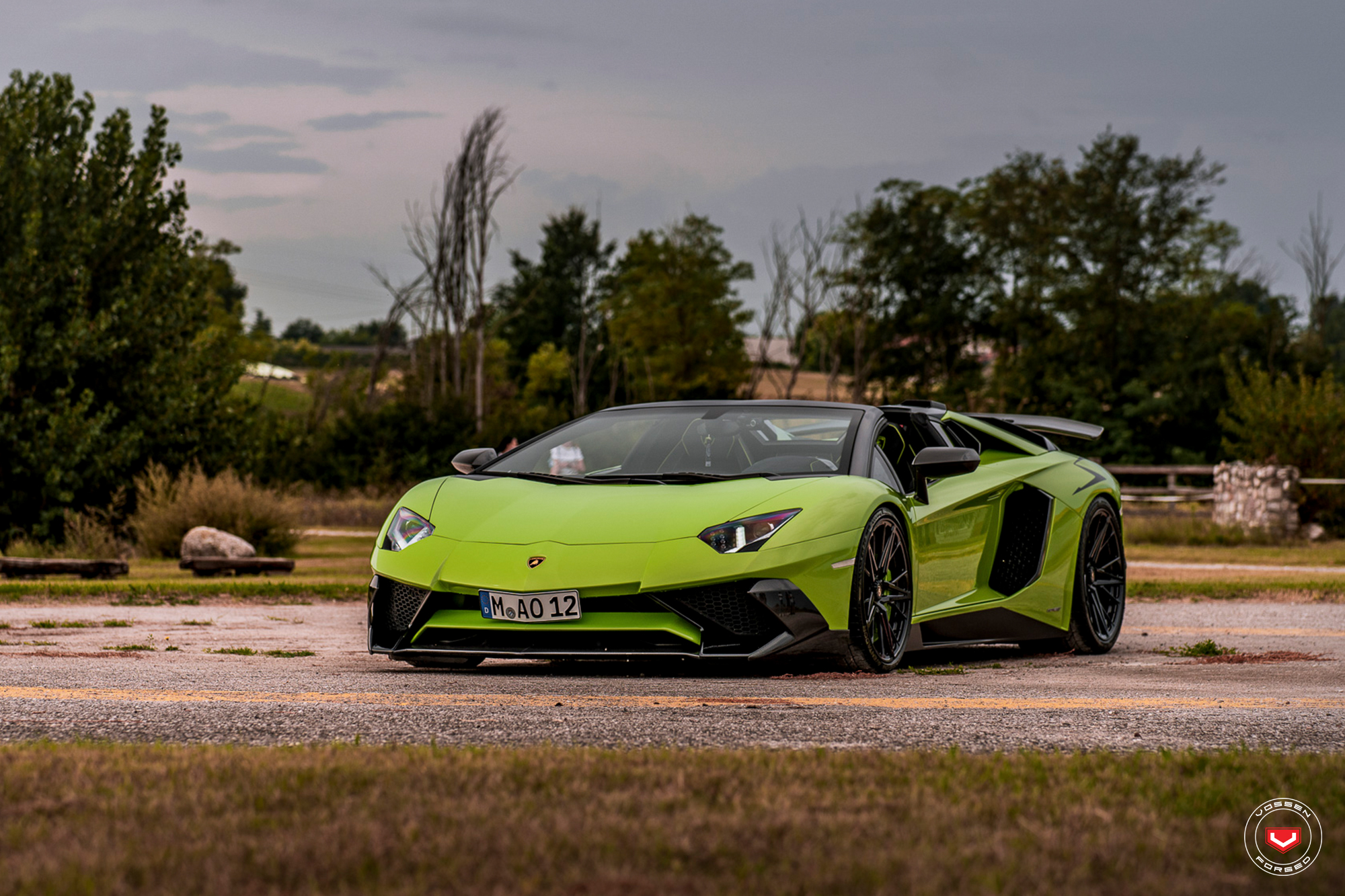 LAMBORGHINI AVENTADOR SV ROADSTER - M-X SERIES: M-X6 - Vossen Wheels