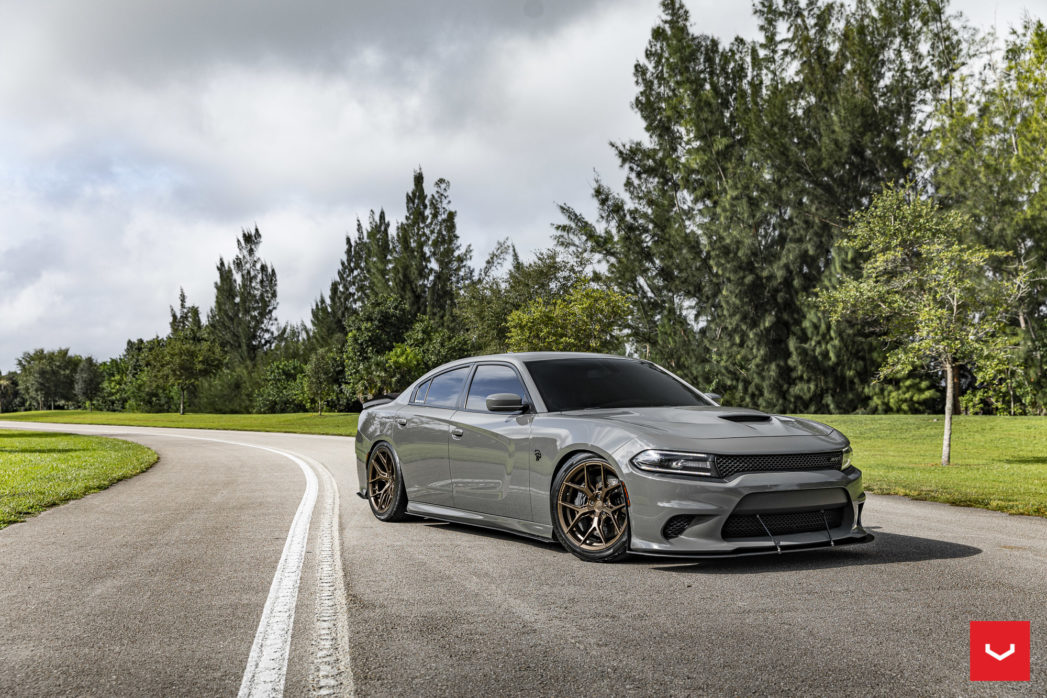 DODGE CHARGER HELLCAT - HYBRID FORGED SERIES: HF-5 - Vossen Wheels