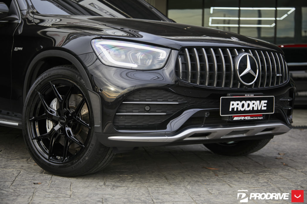 MERCEDES GLC43 - HYBRID FORGED SERIES: HF-5 - Vossen Wheels