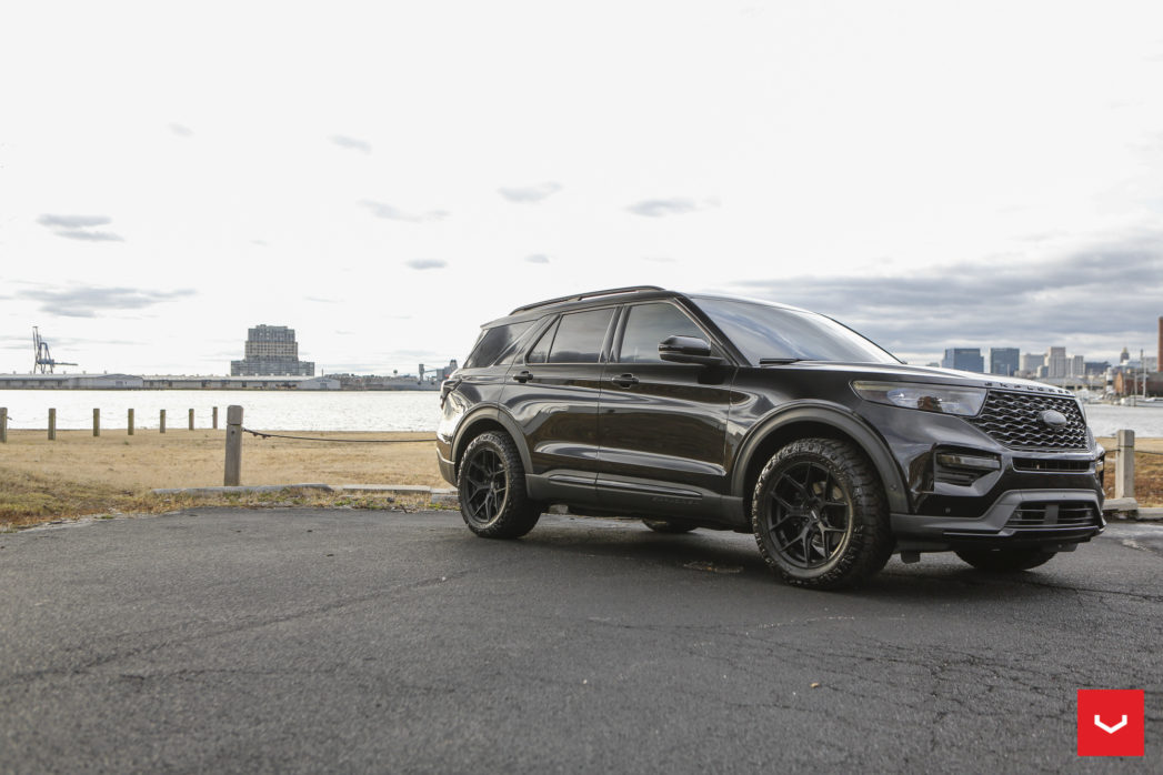 FORD EXPLORER ST - HYBRID FORGED SERIES: HF-5 - Vossen Wheels