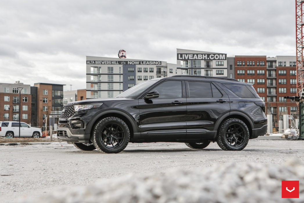 FORD EXPLORER ST - HYBRID FORGED SERIES: HF-5 - Vossen Wheels