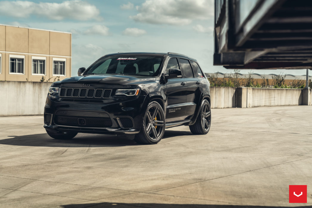 JEEP TRACKHAWK - HYBRID FORGED SERIES: HF-1 - Vossen Wheels