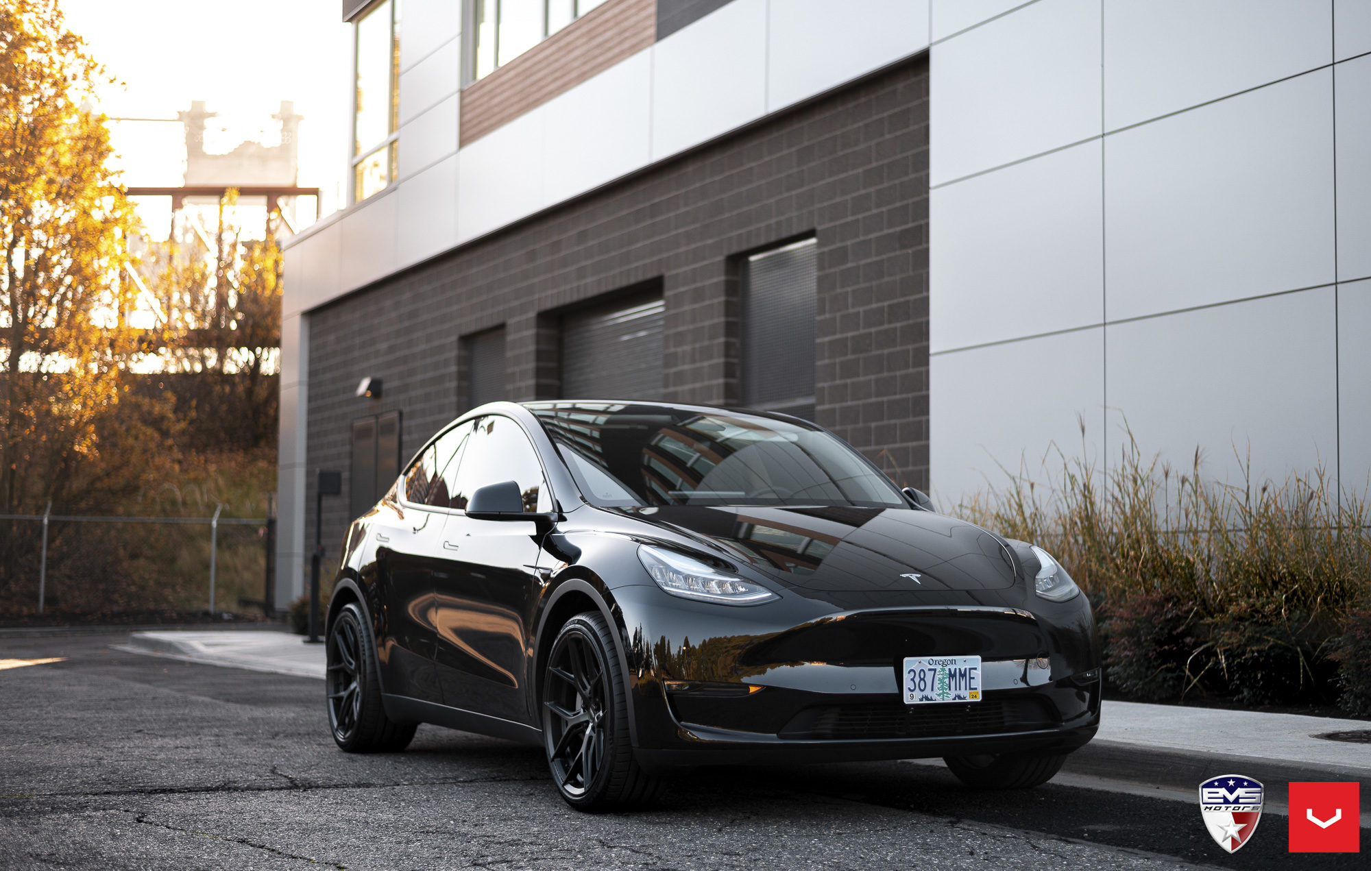 TESLA MODEL Y - HYBRID FORGED SERIES: HF-5 - Vossen Wheels