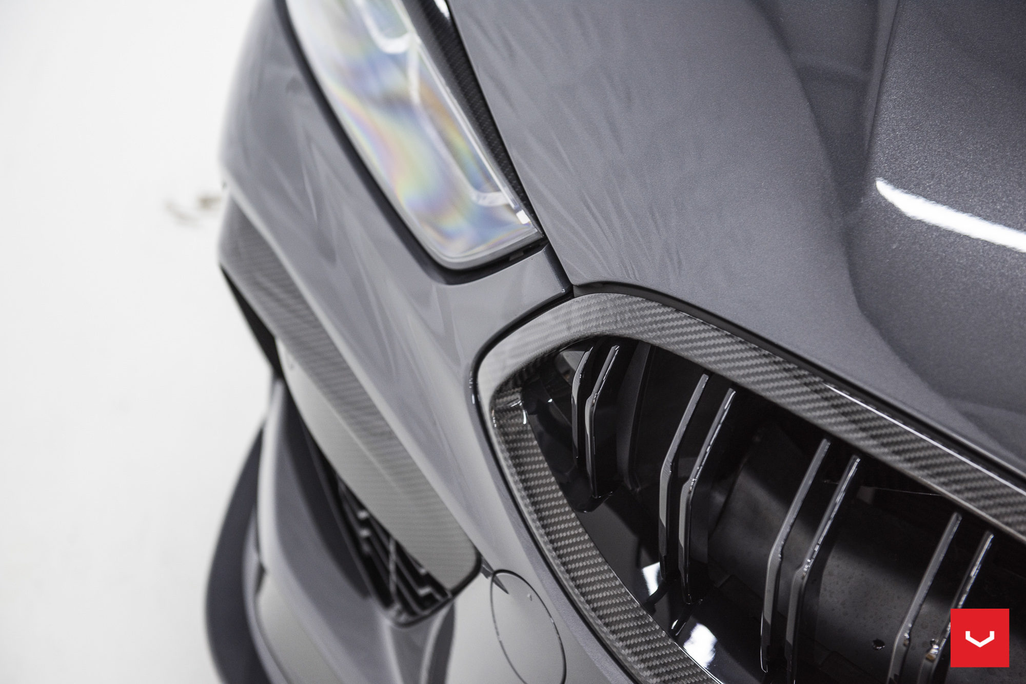 BMW M8 COMPETITION - HYBRID FORGED SERIES: HF-3 - Vossen Wheels
