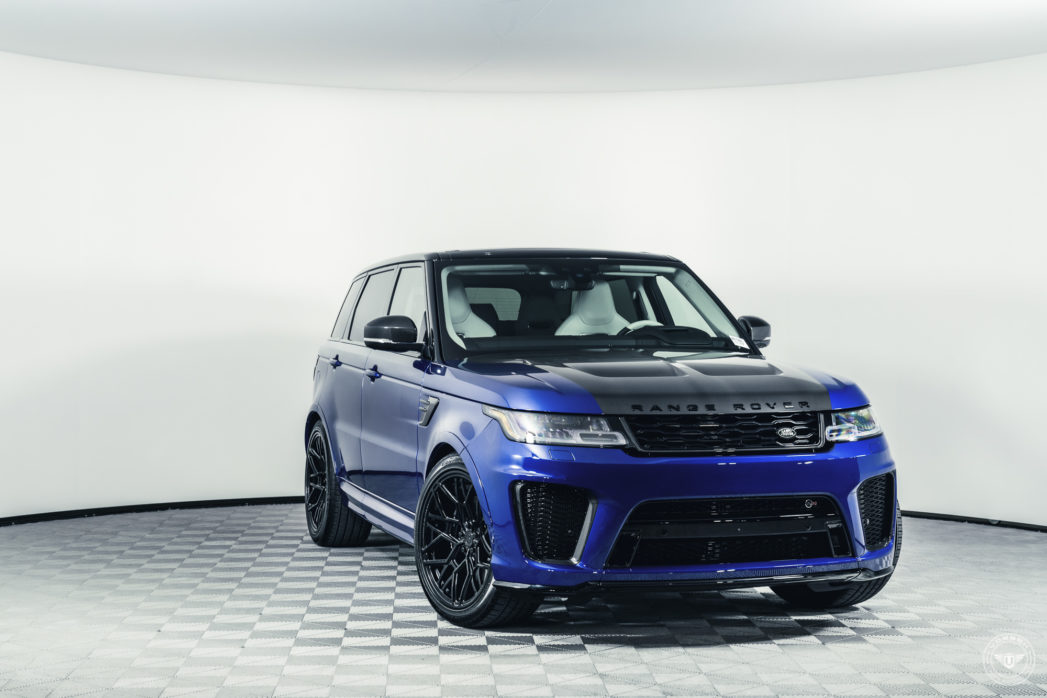 RANGE ROVER SVR - URBAN AUTOMOTIVE X VOSSEN: UV-1 - Vossen Wheels