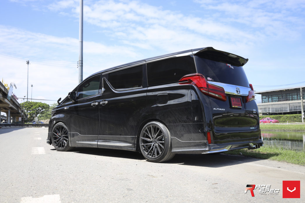 TOYOTA ALPHARD - HYBRID FORGED SERIES: HF-4T - Vossen Wheels