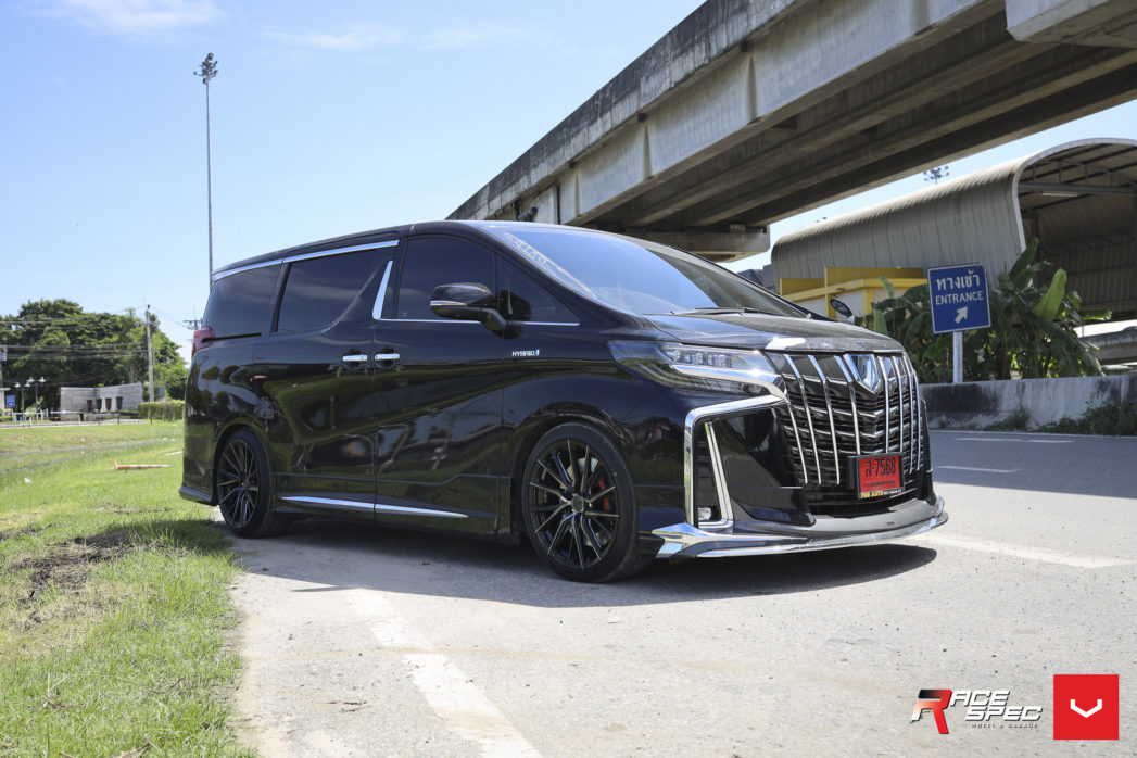 Toyota-Alphard-Hybrid-Forged-Series-HF-4T-%C2%A9-Vossen-Wheels-2021-249-1-1047x698.jpg