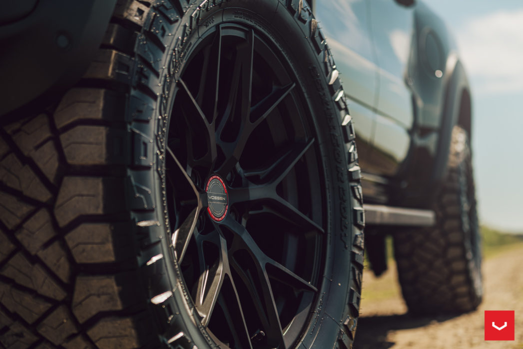 RAM TRX - HYBRID FORGED SERIES: HF6-4 - Vossen Wheels