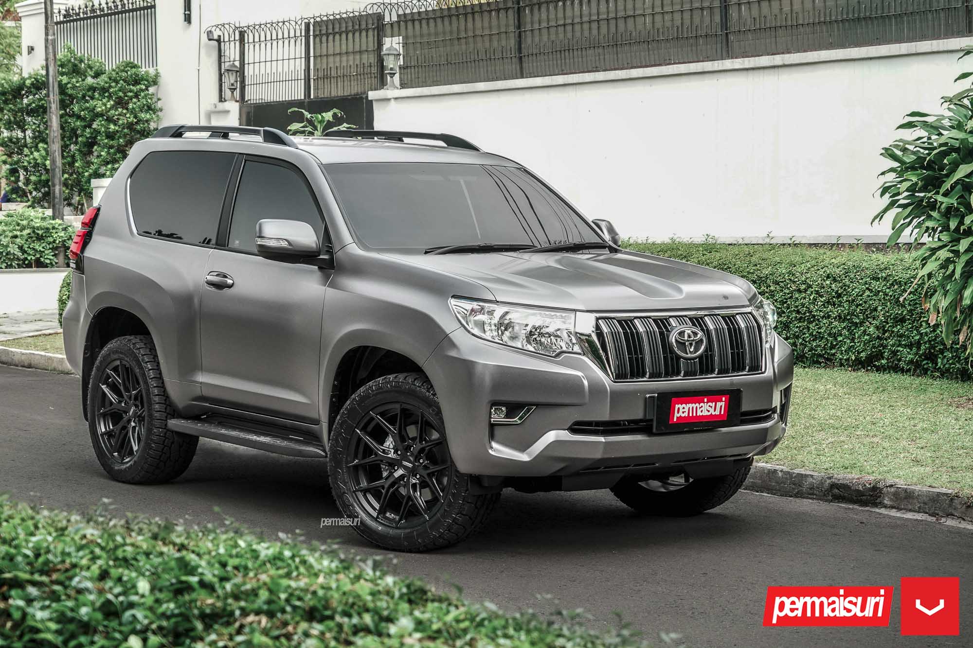 TOYOTA LAND CRUISER HYBRID SERIES HF64 Vossen Wheels