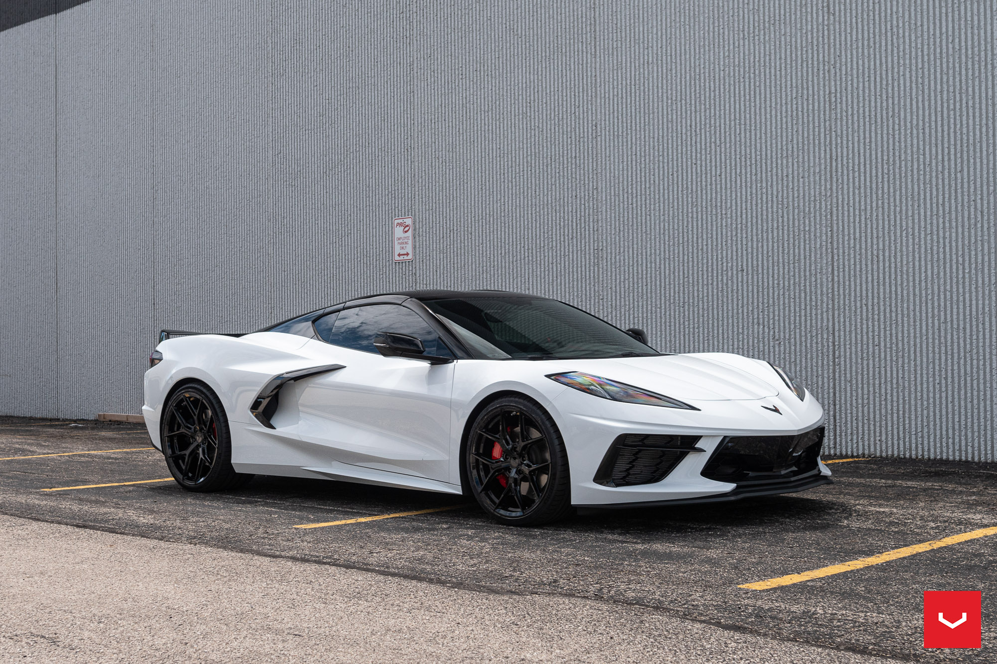 CHEVROLET CORVETTE C8 - HYBRID FORGED SERIES: HF-5 - Vossen Wheels