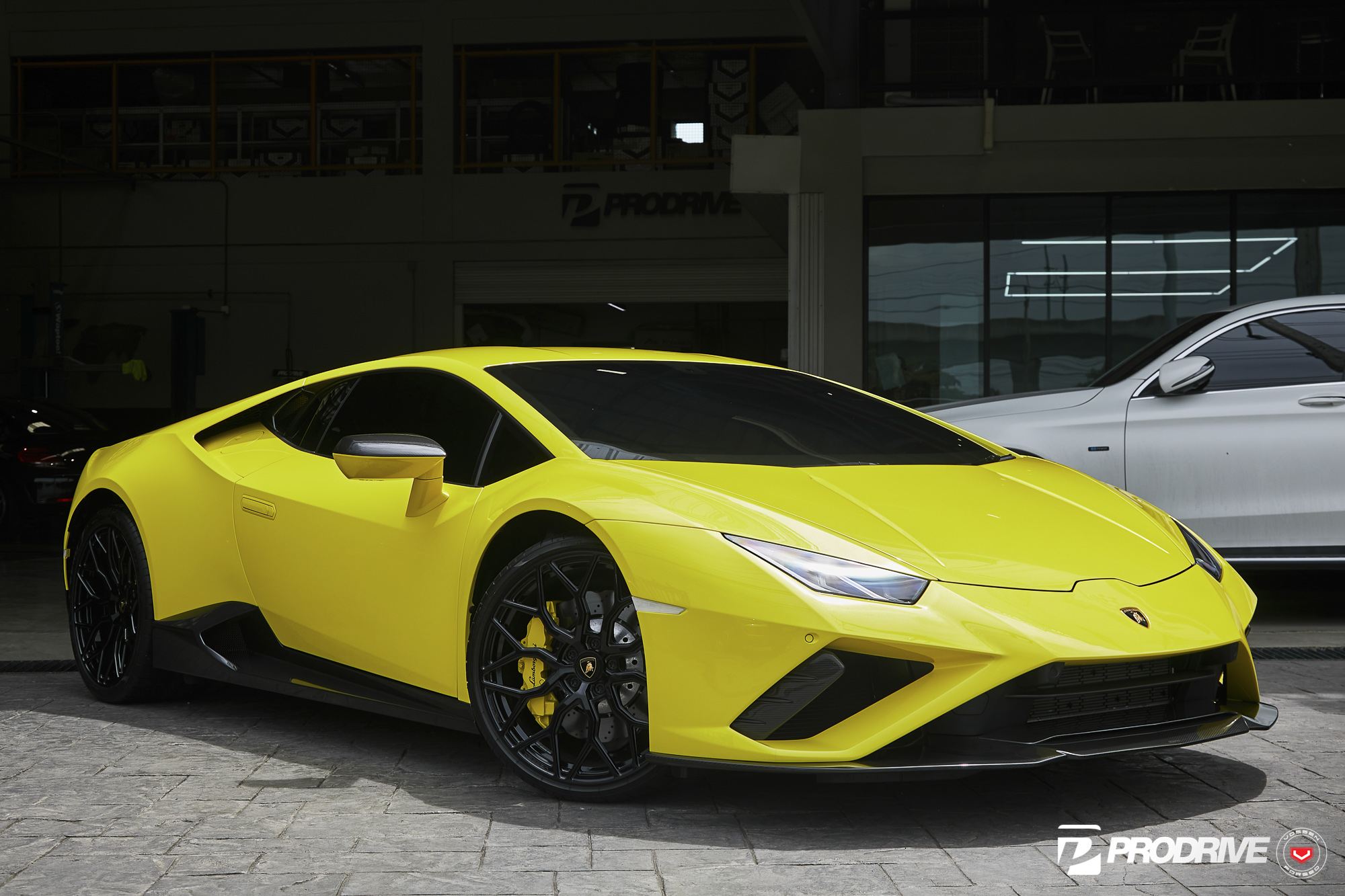 HURACAN EVO SERIES 17 S1701 Vossen Wheels