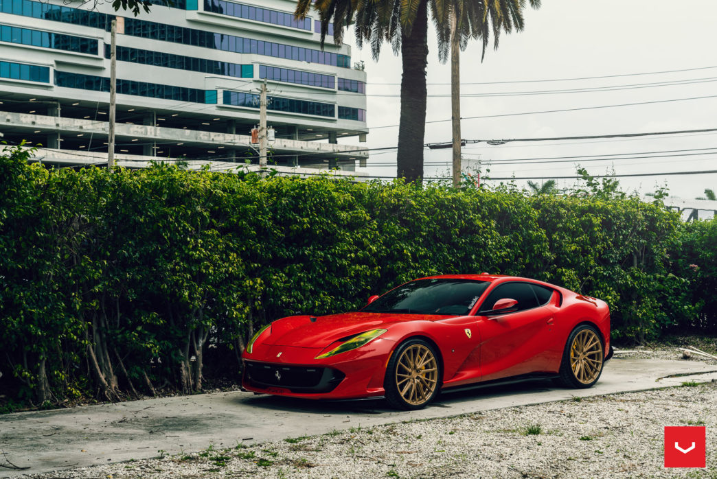 FERRARI 812 SUPERFAST - HYBRID FORGED SERIES: HF-4T - Vossen Wheels