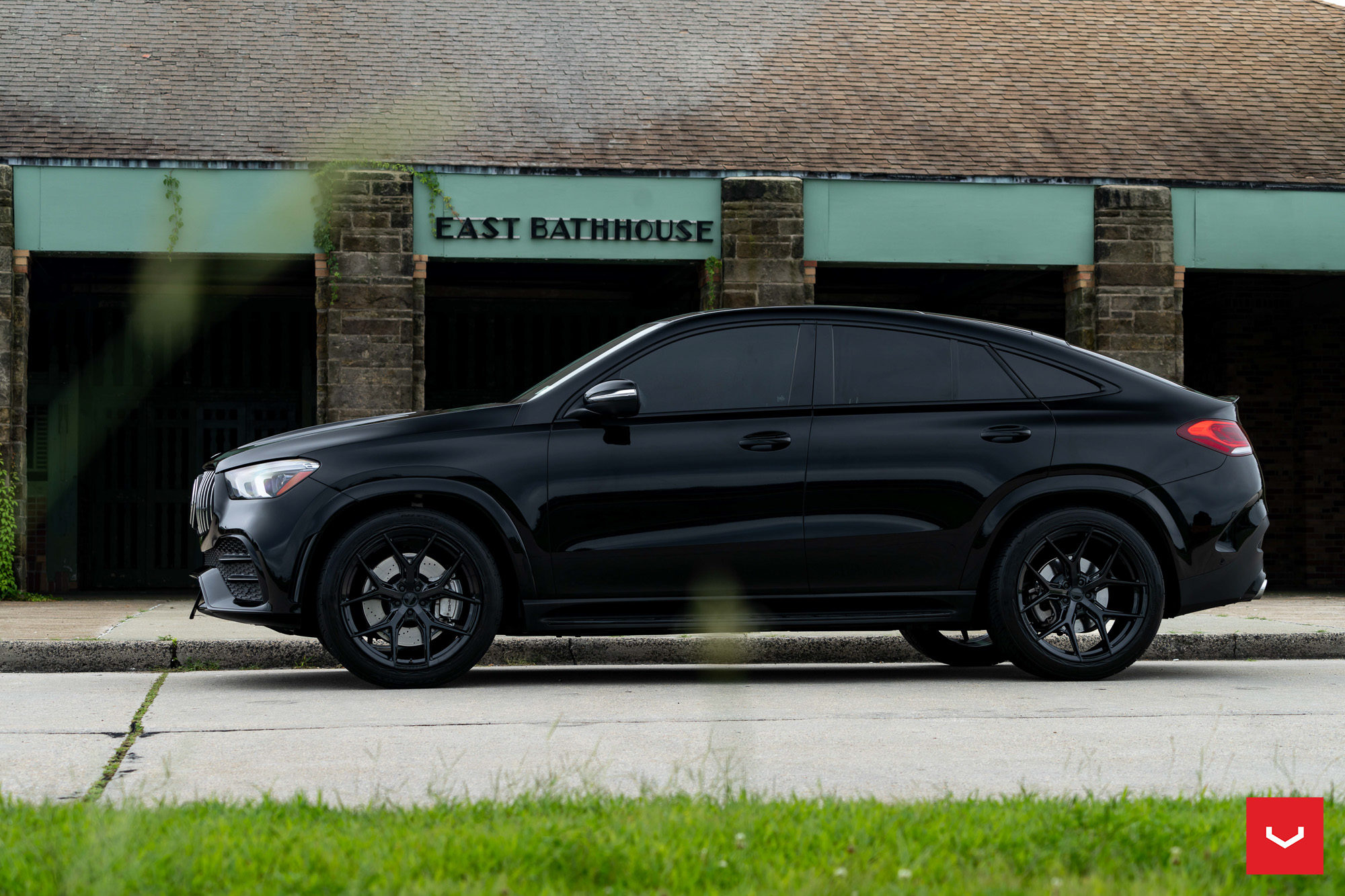 Gle Rims MERCEDES GLE COUPE - HYBRID FORGED SERIES: HF-5 - Vossen Wheels
