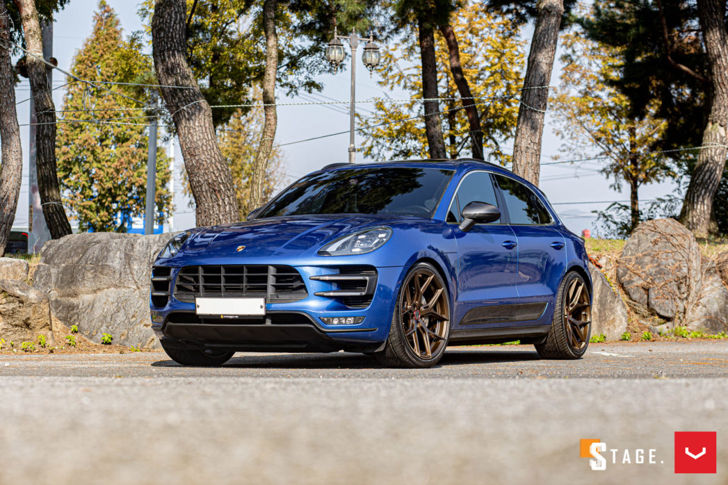 PORSCHE MACAN - HYBRID FORGED SERIES: HF-5 - Vossen Wheels