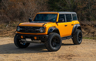 Ford Bronco Raptor Lifted on Vossen Wheels