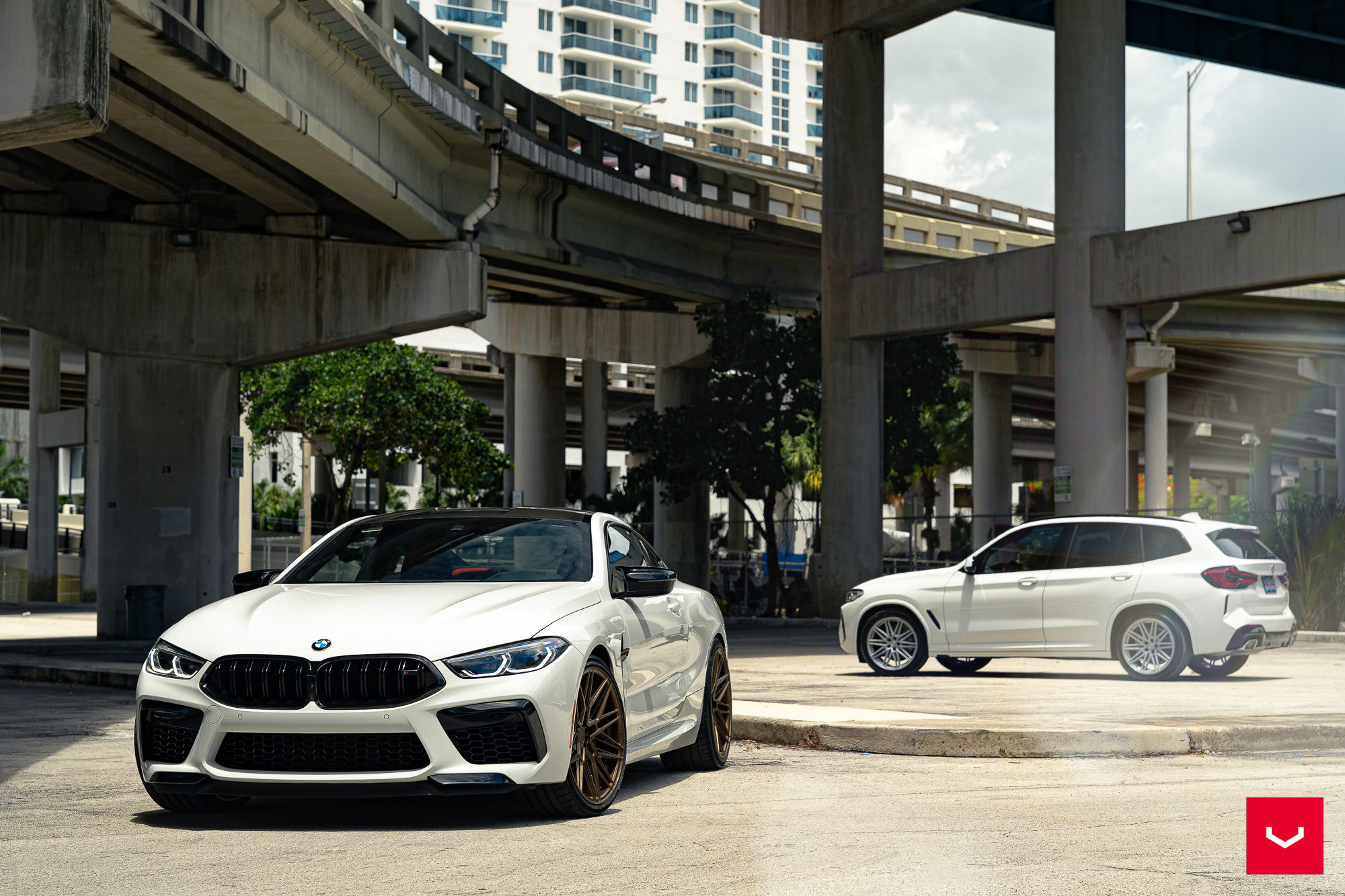 BMW M8 COMP - HYBRID FORGED SERIES: HF-7 - Vossen Wheels