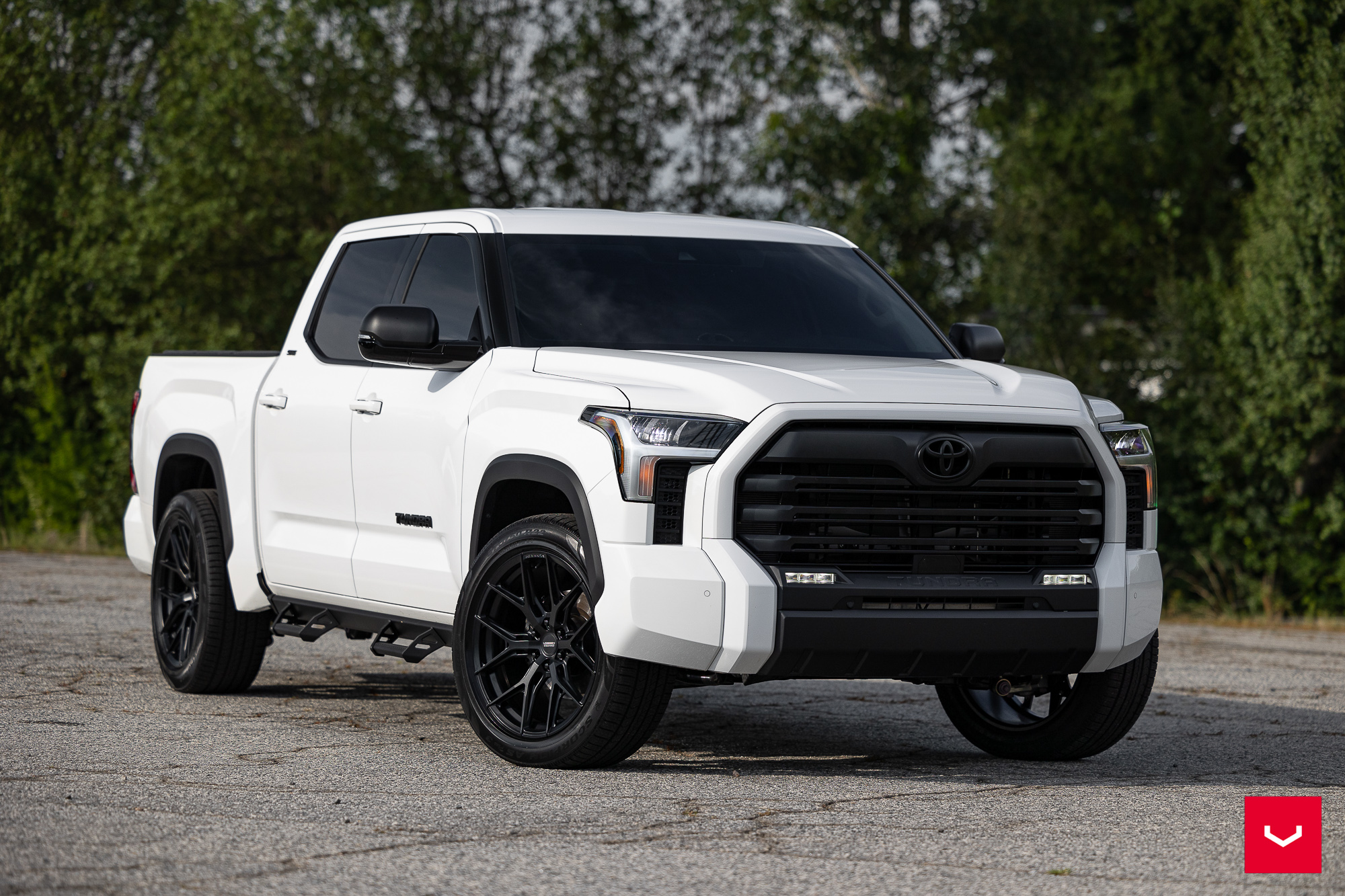 TOYOTA TUNDRA - HYBRID FORGED SERIES: HF6-4 - Vossen Wheels