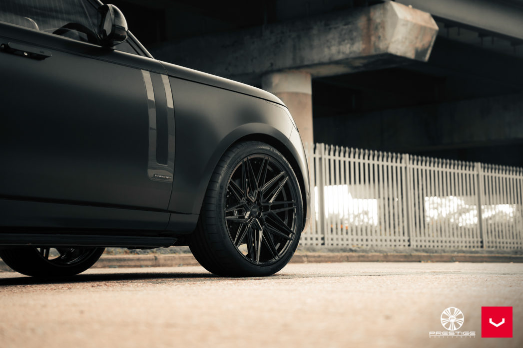 NEW RANGE ROVER - HYBRID FORGED SERIES: HF-7 - Vossen Wheels