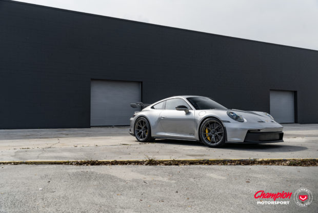 Porsche 992 GT3 – Vossen x Champion RS74